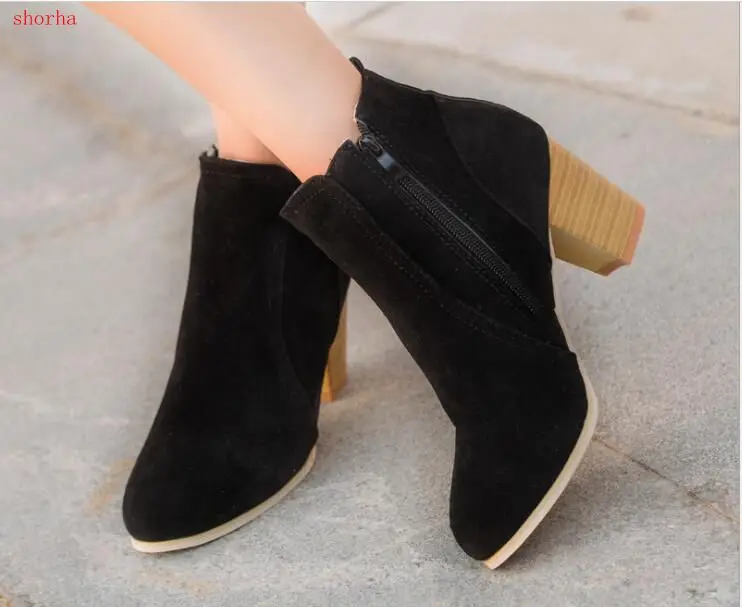 

New autumn Winter boots Ladies shoes black red boots Suede Leather ankle boots with thick scrub size 35-39