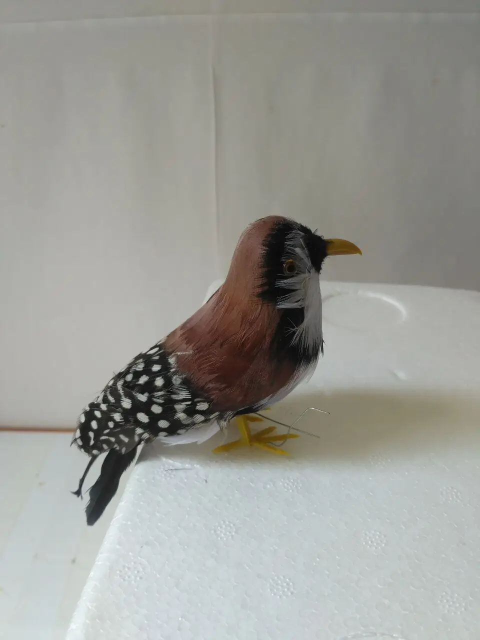 

mini brown feathers Zebra Finch bird foam&feathers pearl bird about 12cm