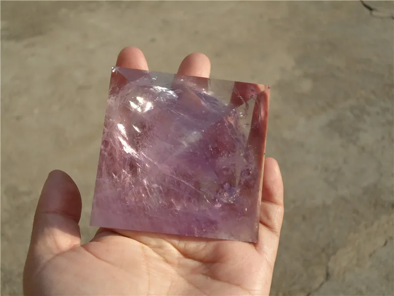 

TOP!! 295g Natural Amethyst Quartz Crystal Pyramid Healing