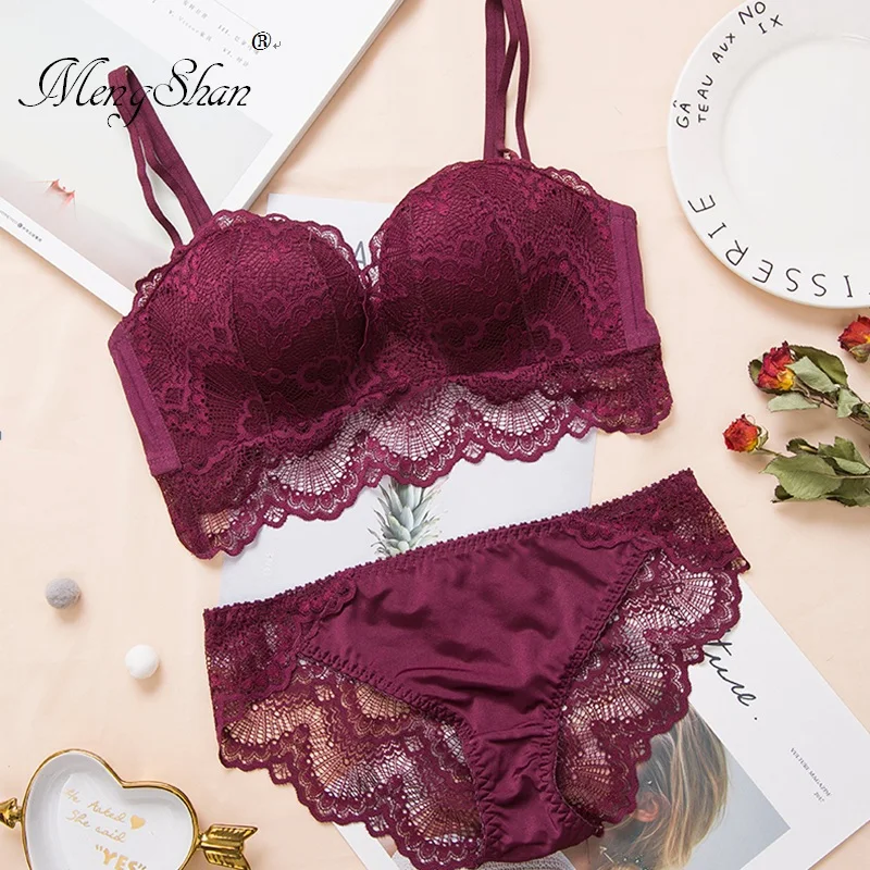 MengShan New Sexy Bra set Ring-free lace edge massage palm cup bra push up Adjustment type Comfortable gathering push up bra set