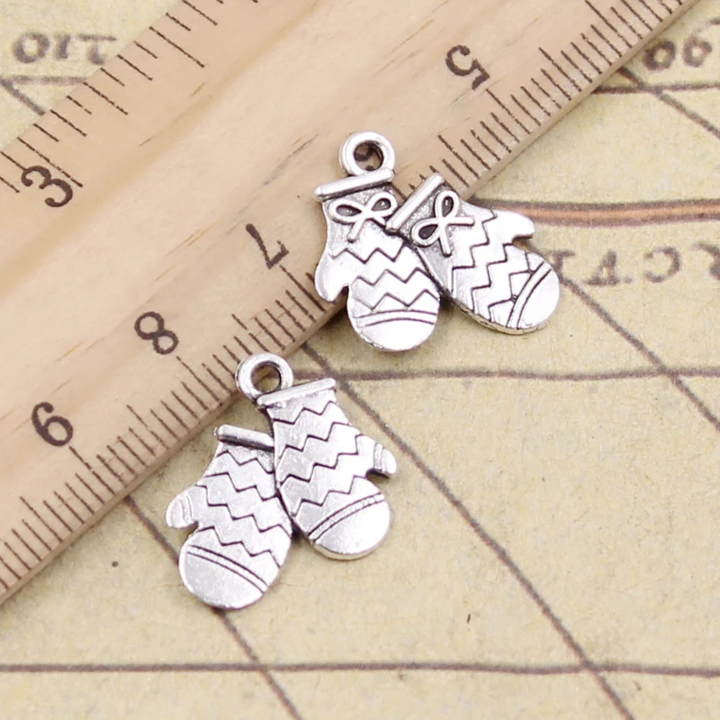 20 sztuk Charms świąteczne rękawiczki 18x15mm tybetański srebrny kolor zawieszki antyczne tworzenia biżuterii DIY Handmade Craft