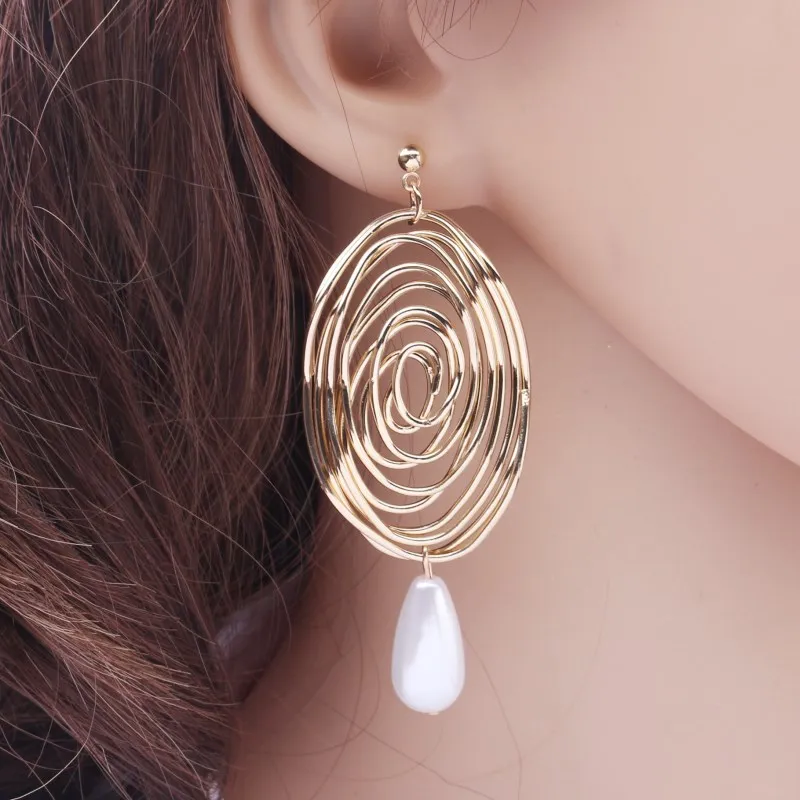 Korean Fashion Simulated Pearl Drop Earrings for Women Geometric Metal Pendant Ear Wedding Party Jewelry Accessories