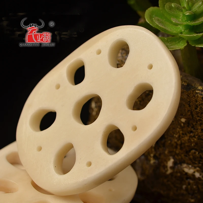 Natural Tibetan ancient yak bone lotus root slice of the Buddha pearl accessories DIY bodhi accessories.