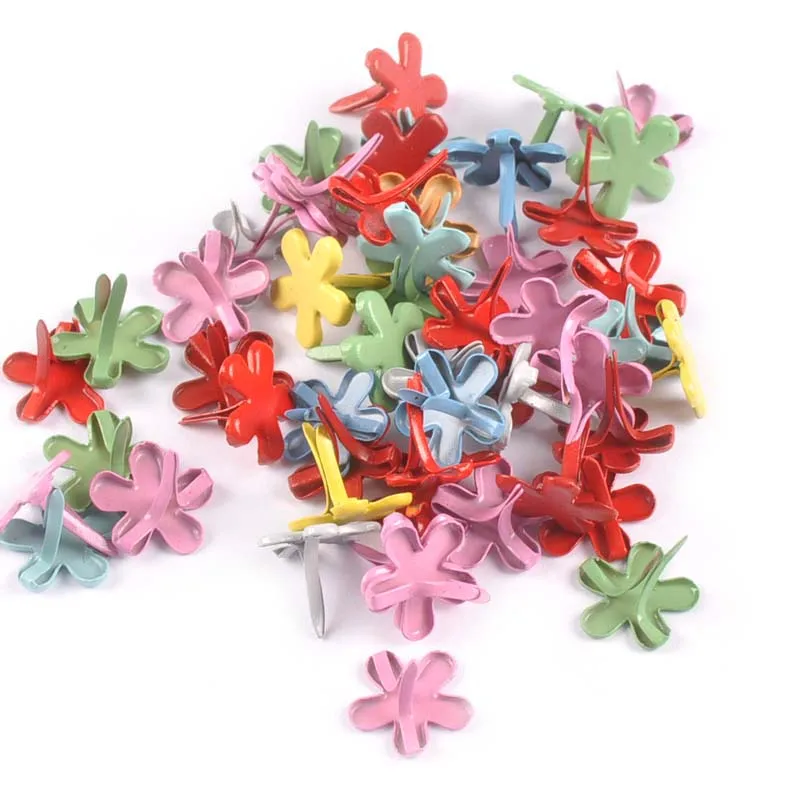 50pcs 12x14mm Mix Flower Pattern Brads Scrapbook Paper Crafting Embellishment Fastener Brad Metal Crafts For DIY Decor c2161