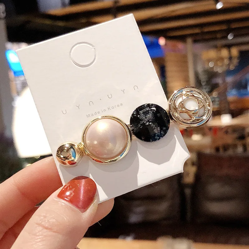 Ruoshui Woman Vintage Hairpins Girls Hair Accessories Crystal Barrettes Ladies Hair Clips Fashion Hairgrips Femme Clips