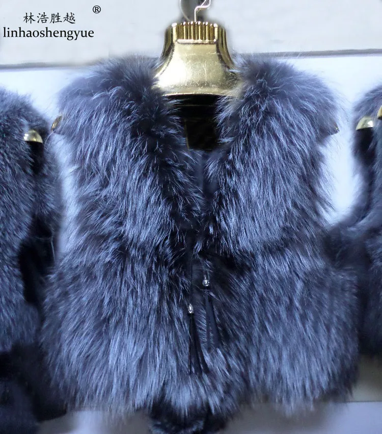 

Linhaoshengyue-Real Silver Fox Fur Vest ,Real Fox Fur Coat,Natural Color, Brief Paragraph, New, 2015 Winter