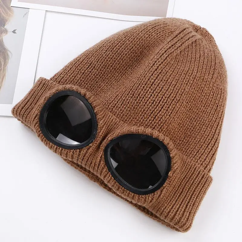 2018 Women Caps Windproof Glasses Hat Wool Winter Fashion Gorros Cap Fixing Stacking Knitted Hats Women Personality Ski Cap