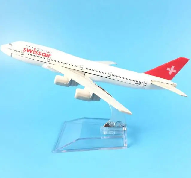 

1:400 plane model B747 Swiss aviation aircraft B747 Metal simulation airplane model for kid toys Christmas gift