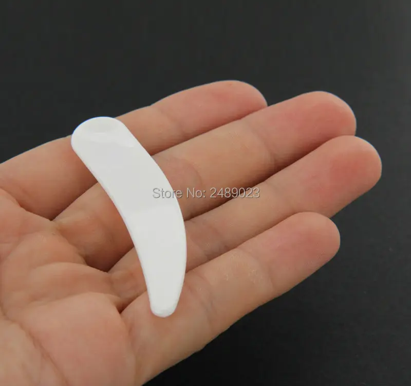 100PCS/LOT Plastic Cosmetic Spatula 6.2cm Cosmetic Face Mask Cream Spatulas Little Spoon Makeup Tools