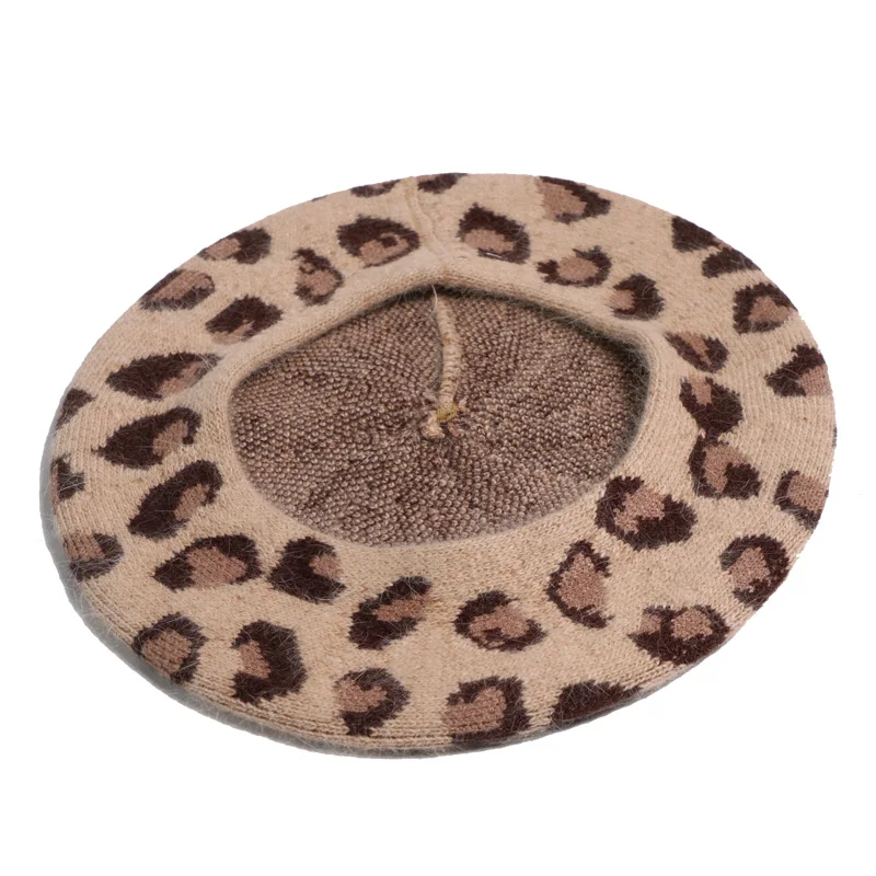 Autumn Ms Winter Keep Warm  Leopard Retro  Fashion Caps  Ms Elegant  Light Weight French Beret  Wool Blending Solid Flat Hat