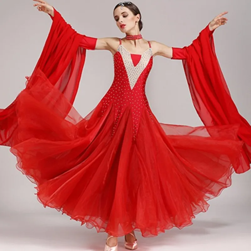 Rhinestone Elegant  Long Yarn Red Ballroom Dance Competition Dresses Standard Ballroom Dress Fringe  Waltz Dance Costumes