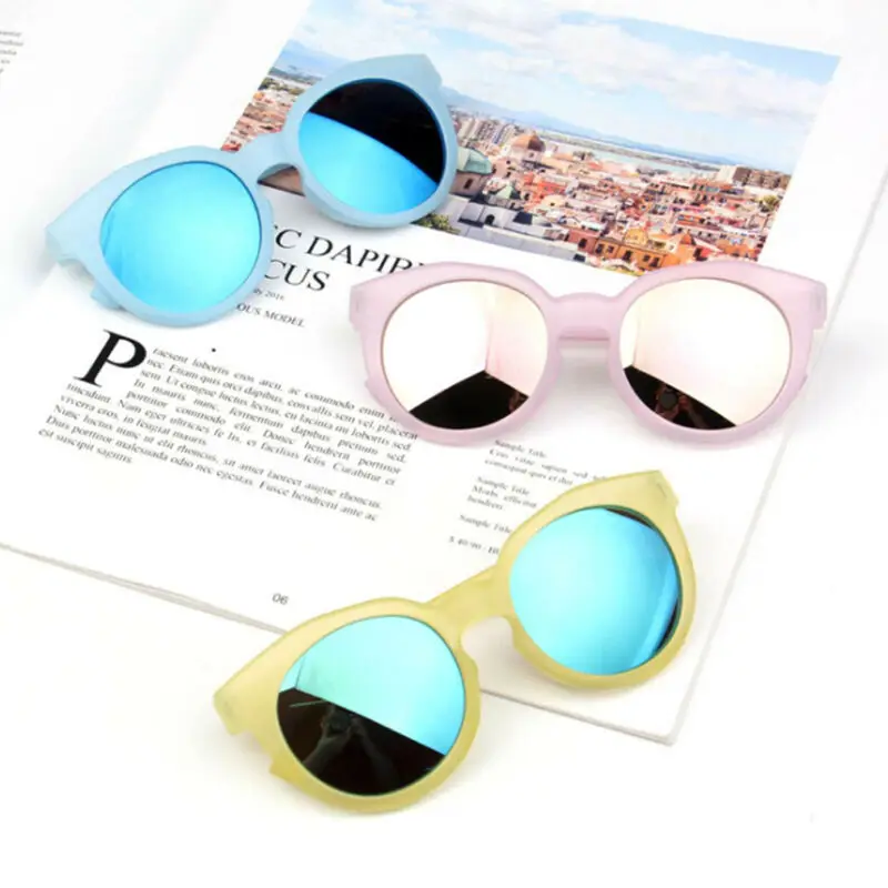 Fashion Children\'s Boys Girls Sunglasses Shades Bright Lenses UV400 Protection Sunglasses colored Kid Beach Toys 2-8Y