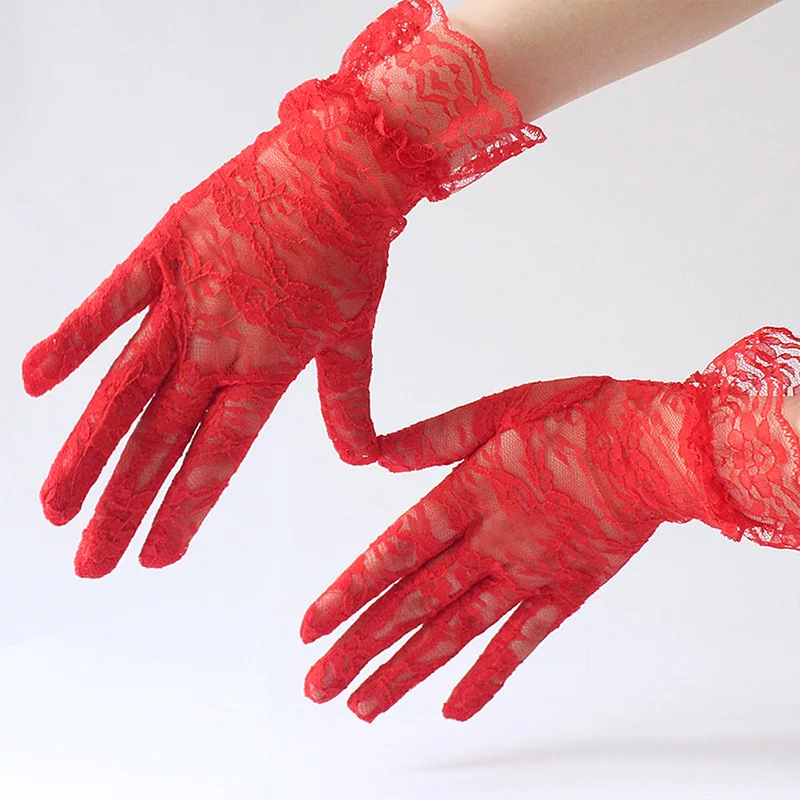 JaneVini Sexy Schwarz Rot Weiß Volle Finger Spitze Kurze Braut Handschuhe Handgelenk Länge Günstige Hochzeit Zubehör Guantes Novia Cortos