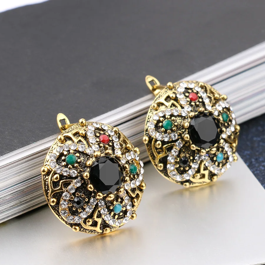 Vintage Indian Australia Crystal Flower Wedding Earrings Rhinstone Antique Gold Stud Earrings For Women Bohemian Jewelry