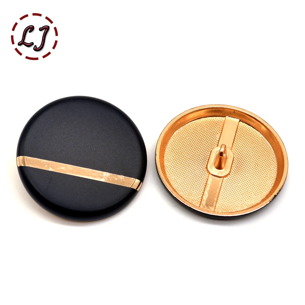 New fashion classic 30mm 40mm big decorative sewing buttons high quality plane black buttons for shirt overcoat accessory DIY