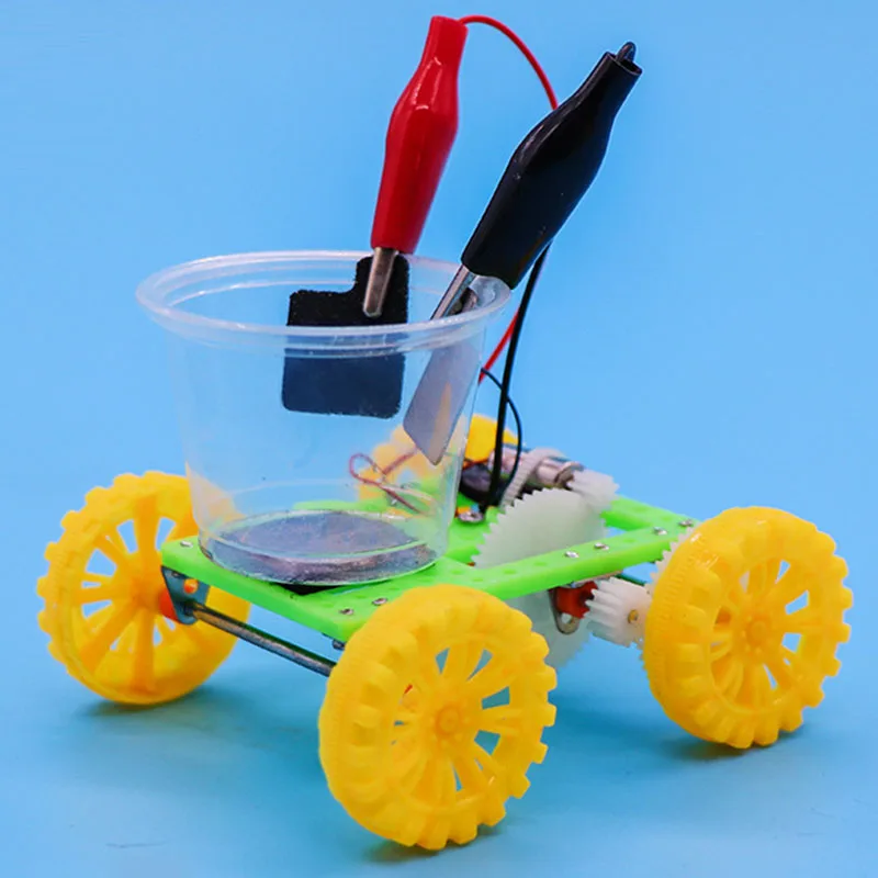 DIY Science Gizmo Physics Experiment Saltwater Power Car Kids Handmade Puzzle Assembled Toys Physics Teaching Resources