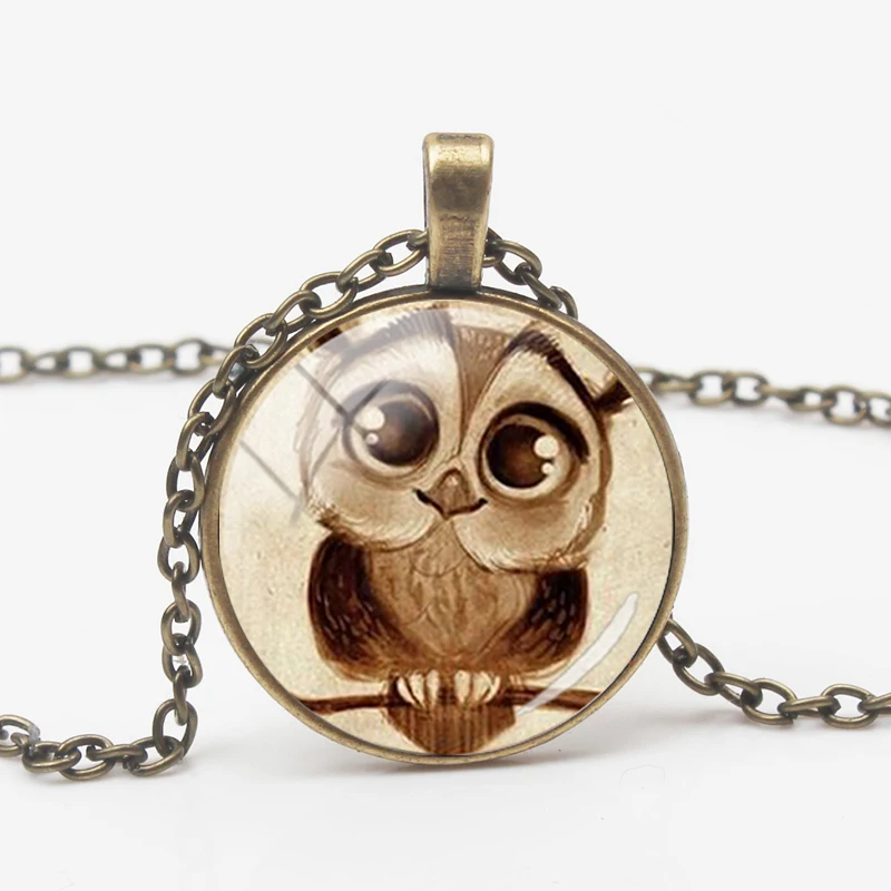 2019Adorkable Owl Pendant Necklace Big Eye Cute Bird Cartoon Retro Animal Pattern Glass Pendant Long Chain Vintage Necklace gift