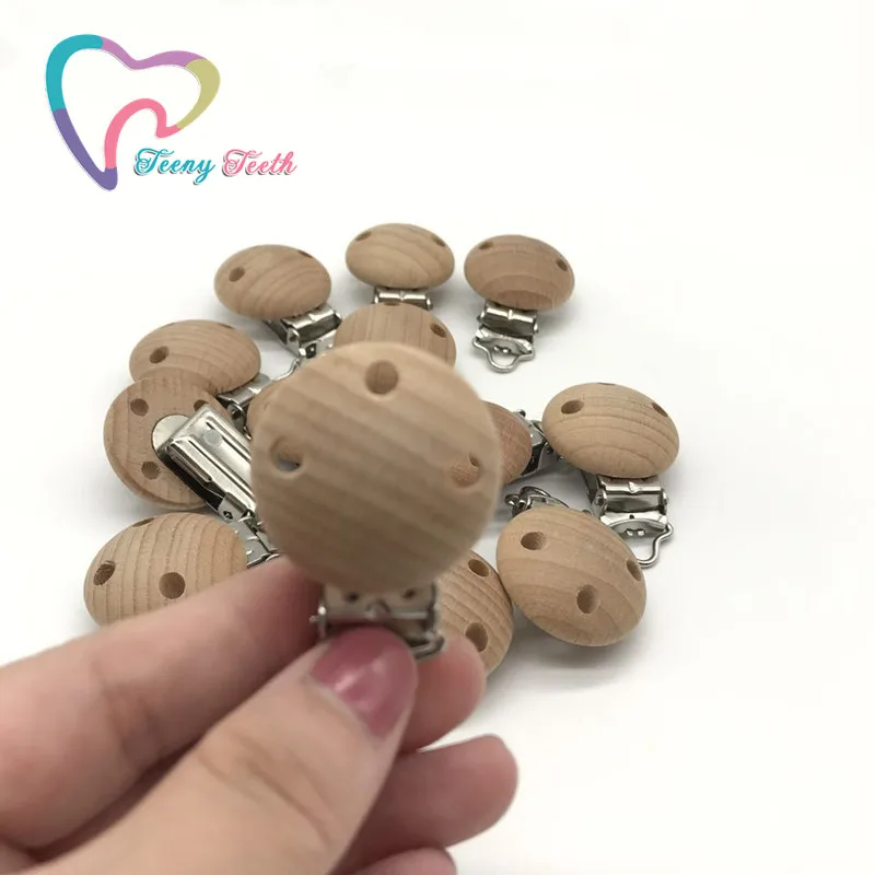 

Teeny Teeth 5 PCS Pacifier Clips Round Natural Color Beech Wood Baby Holder Teether 3 Holes Universal Clip Wood Dummy Cilp