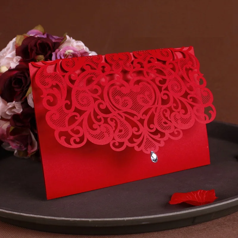 

2016 NEW Vintage Wedding Supplies China Laser Cut Luxurious Wedding Invitations Red Elegant Wedding Invitation Paper Cards 50pcs