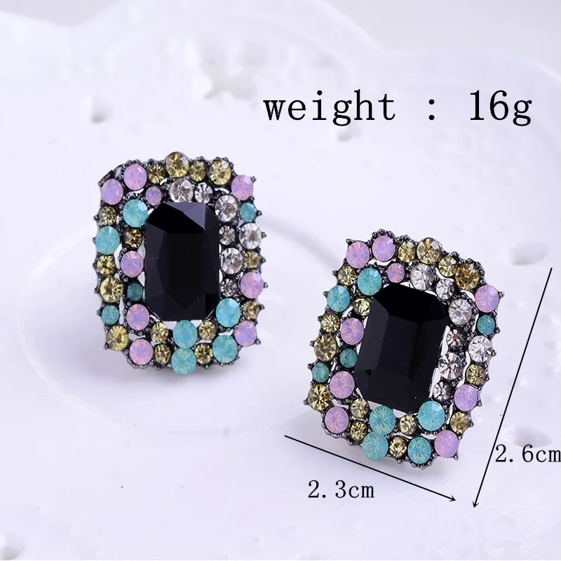 LUBOV Crystal Rhinestone Stud Earrings for Woman Christmas Party Jewelry Trendy Wedding Jewelry 4 Colors 2018 Newest