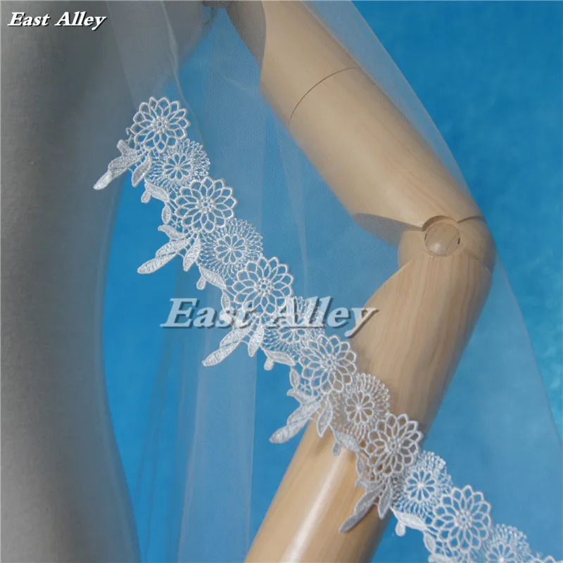 Beautiful Lace Wedding Veil Soft Tulle Bridal Veil Fingertip Bridal Veil in Ivory