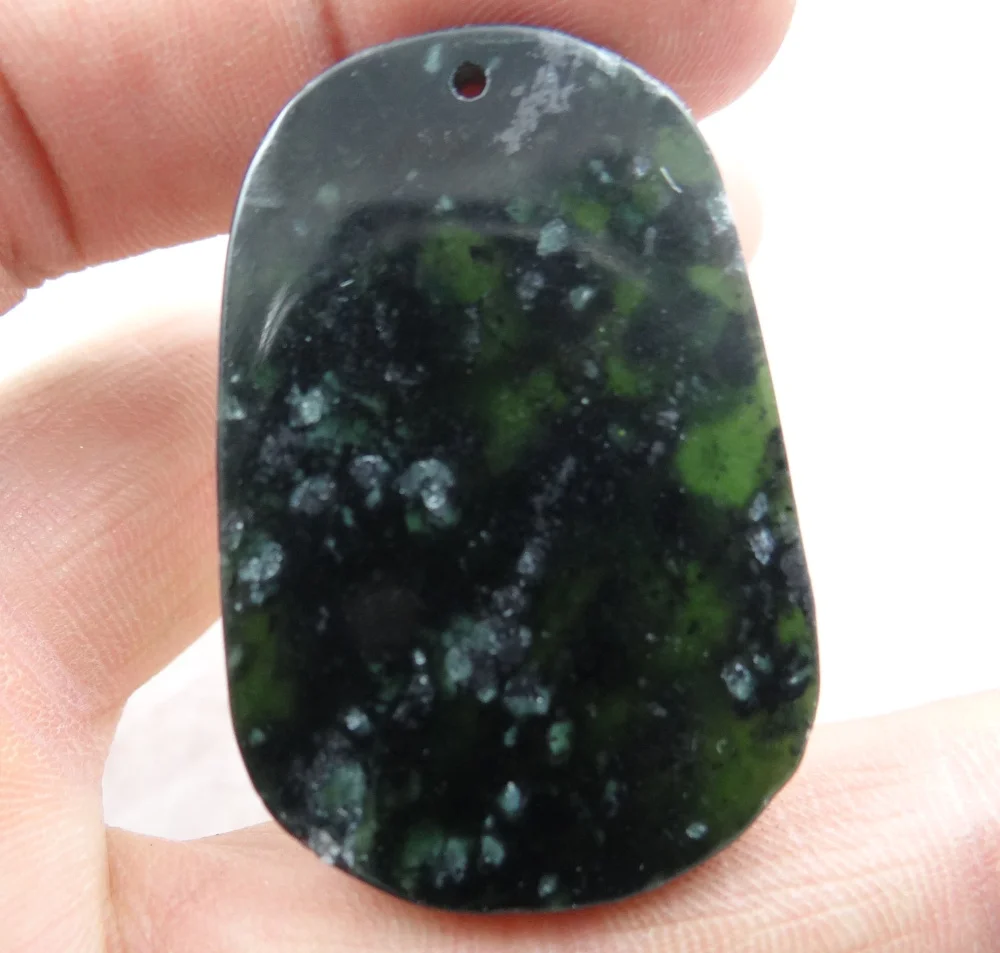 44*31Wholesale natural Chinese black green stone hand-carved statue of Kirin amulet pendant necklace Jewelry Making