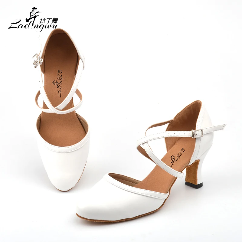 Ladingwu White Soft Bottom Closed toe Ballroom Dance Competition Shoes Microfiber Synthetic Leather Latin Dance Shoes Woman