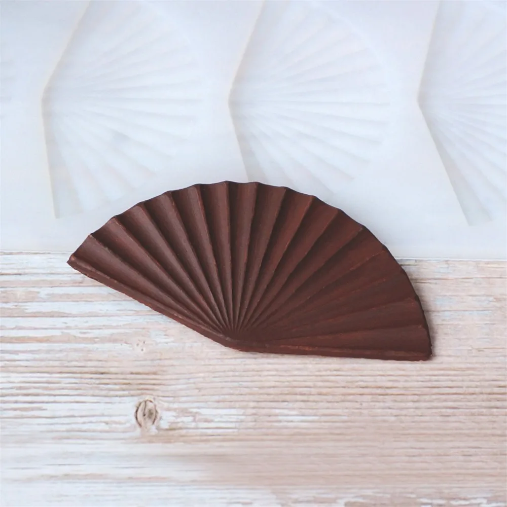 Semicircle Fan Non-stick Silicone Chocolate Mold  Ice Molds Cake Mould Bakeware Baking Tools