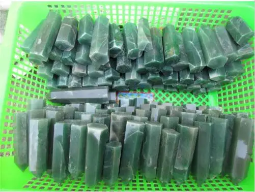 NATURAL GREEN Aventurine QUARTZ CRYSTAL POINT healing 2.2lb 1000g