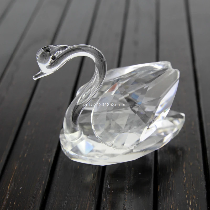 100pcs Wedding Gift Swan Crystal Wedding Souvenir in Gift Box for Baby Shower Boy Girl Party Birthday Favor Box