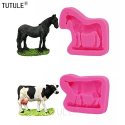 Cow Mold,Farm Animal Mold - Horse Silicone Mold,Polymer Clay Resin Fondant,Mustang Pony Silicone Rubber Flexible Food Safe Mould