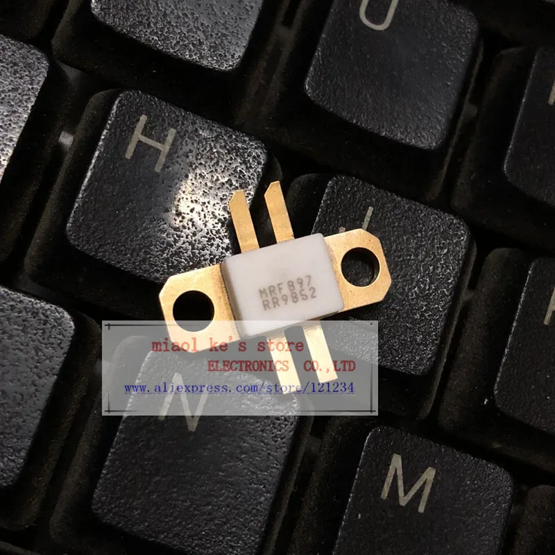 

MRF897 mrf897 [ 24 В-60 в 4A 30 Вт 900 МГц]-высококачественный оригинальный транзистор