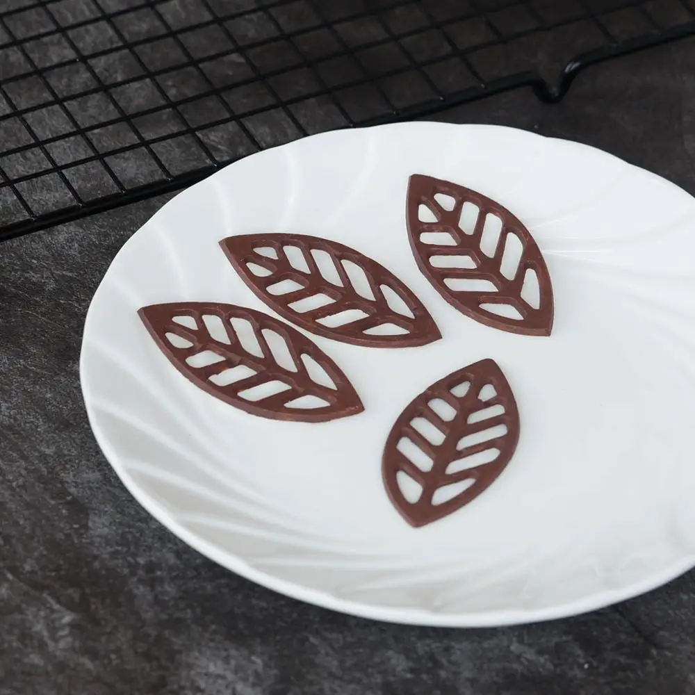Hollow Out Leaf Shape Silicone Mold Cake Decorating Tools Leaves Shape Chocolate Transfer Sheet Baking Stencil Chablon