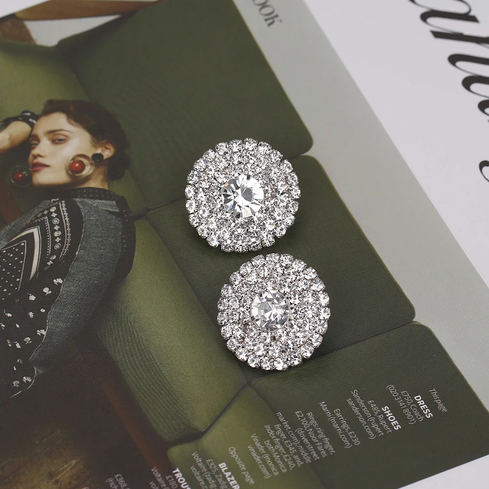 TREAZY Classic Design Rhinestone Round Stud Earrings For Women Fashion Jewelry Silver Color Crystal Statement Wedding Earrings