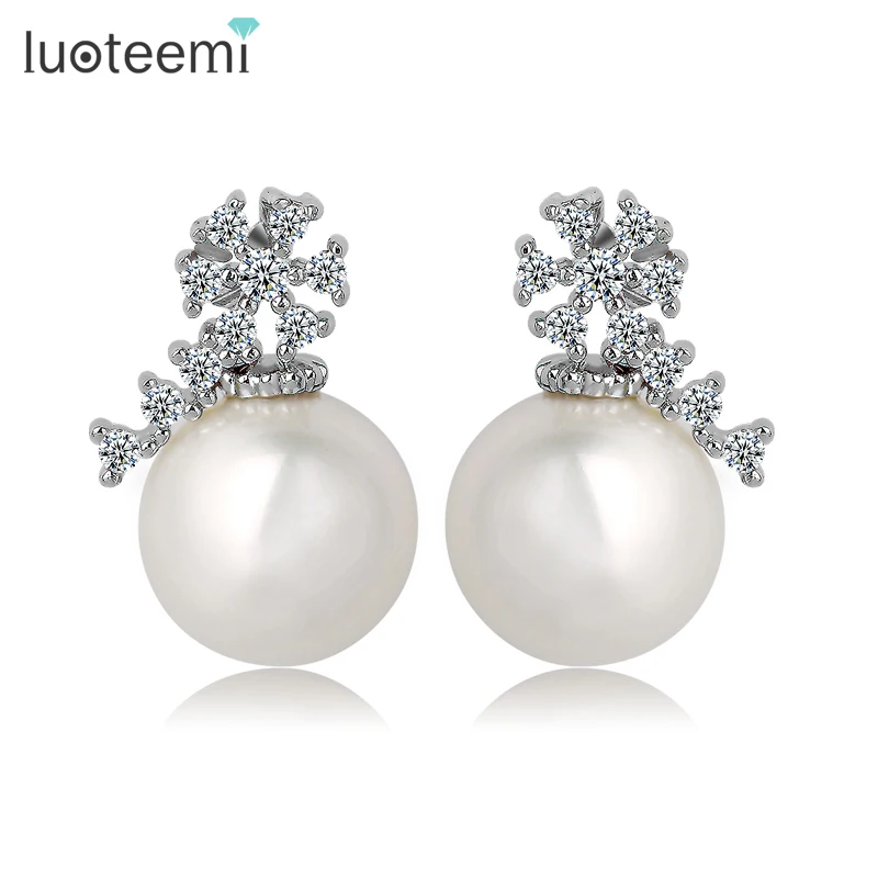 LUOTEEMI Elegant Round Imitation Pearl Stud Earring for Women Dazzling CZ Women Engagement Wedding Graceful Accessories Fashion