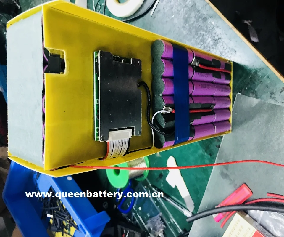 14s9p QB18650 2600mah battery pack 52V23AH with BMS (30-60A) with 250W motor for e-scooter