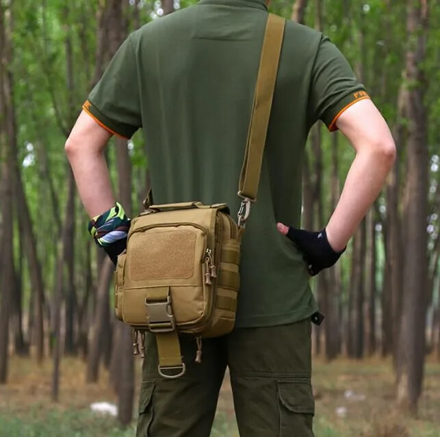 

Outdoor mens Waterproof 1000D Nylon Handbag Camouflage Shoulder Bag Hunting Removable Messenger Bags