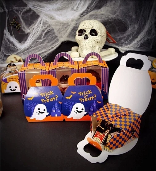 

Free shipping Halloween holiday trick or treat portable candy box dessert cupcake biscuit snack boxes Halloween party supplies