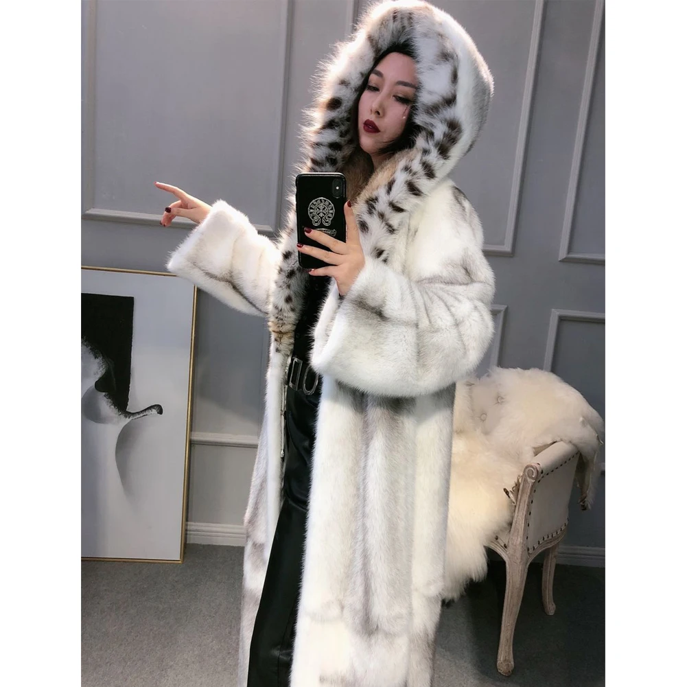 Women's Imported Mink Fur Coat Women's Bobcat Fur Hat Mink Fur Coat Women's Winter Long Warm Jacket