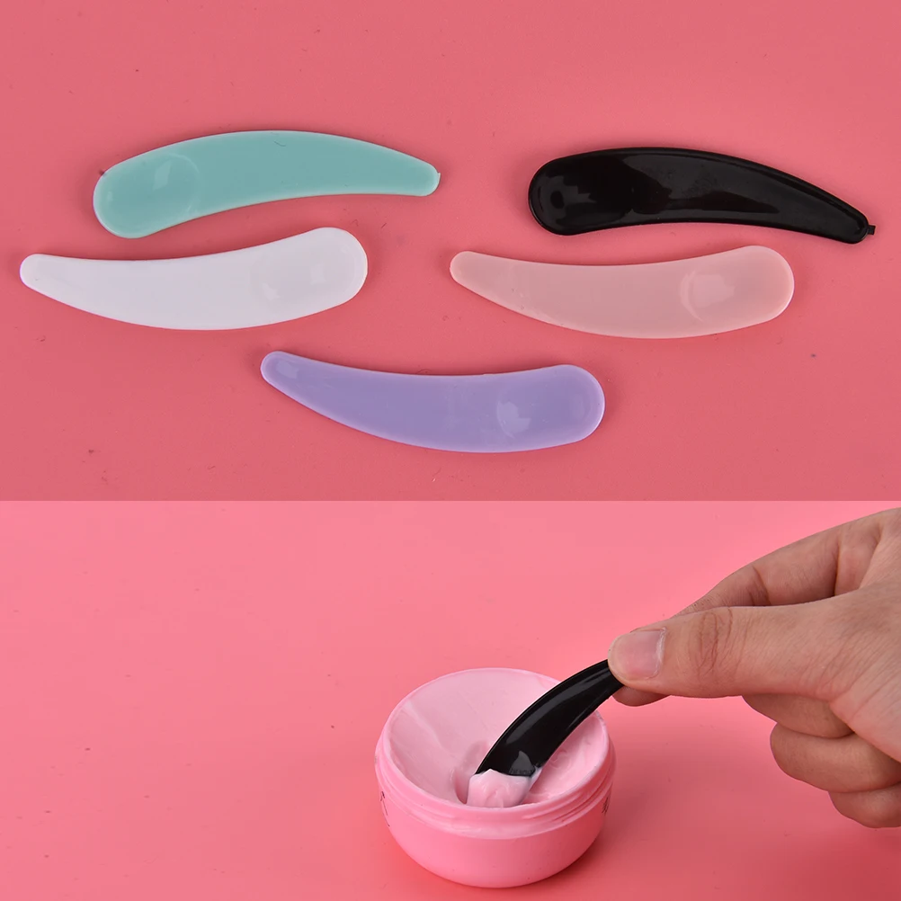 30Pcs/Lot Mini Cosmetic Spatula Disposable Curved Scoop for Makeup Tool Accessories Mixed Color Makeup Cream Spoon