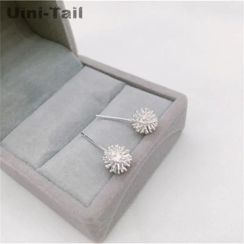 Uini-Tail hot new 925 Tibetan silver dandelion flower ball Christmas snowflake delicate earrings female classic simple earrings