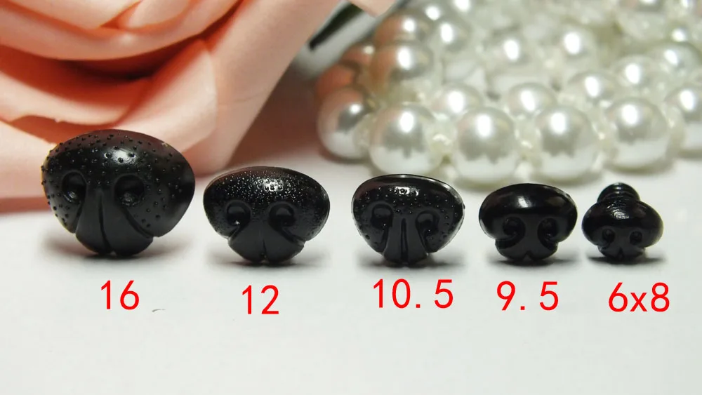 30Sets Plastic Black Toy Dog Nose For Ornament Cute Nose For Dolls DIY --mixed Size