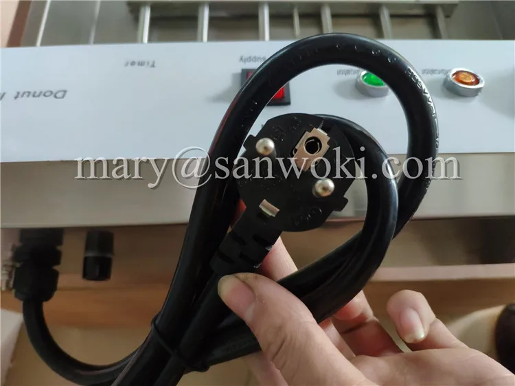 ماكينة قلي دونات كهربائية تجارية من الفولاذ المقاوم للصدأ مقلاة دونات متعددة الوظائف فرن مقلاة كروس مع خزان زيت 25L