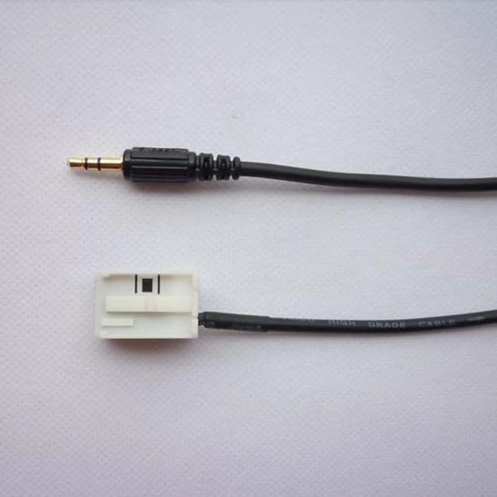 AUX Input Cable For A4 A3 A6 TT A8 S4  RCD210 RCD310 RCD 510 RCD300 BNS 5.0 CD Model