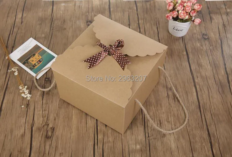 50pcs Kraft Paper Gift Bag Food Candy Nuts Bread Snack Biscuit Fruit Pack Box Retro Square Gift Handle Boxes