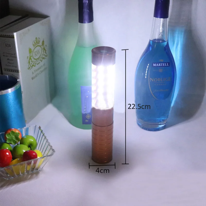 Cubierta de botella de corona luminosa Led, palos de fuegos artificiales fríos, tapa de champán, luz intermitente de carga, aleación de aluminio, envío gratis, 1 ud.