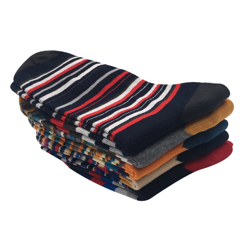 2020 new men\'s socks casual men socks color stripes five pairs of large size 45-46-47-48 fashion design cotton socks no gift box