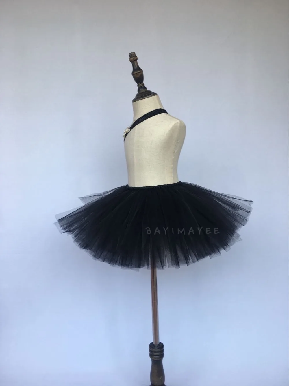 Nero delle ragazze Pannelli Esterni del Tutu Del Bambino Handmade Fluffy Tulle Balletto Pettiskirts con Corona Fascia Set Kids Party Gonne Abiti