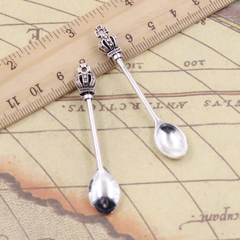 10 sztuk Charms kuchnia korona łyżka 59x11mm tybetański brąz srebrny kolor zawieszki antyczne tworzenia biżuterii DIY Handmade Craft