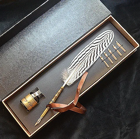 

Lophura Nycthemera Feather Fountain Vintage Pen with Gift Box 1 Ink 5 Nibs